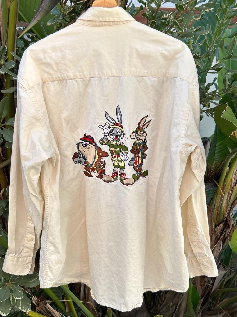 Vintage 1990s Acme Looney Tunes Safari Button Up Shirt Bugs Bunny Taz L